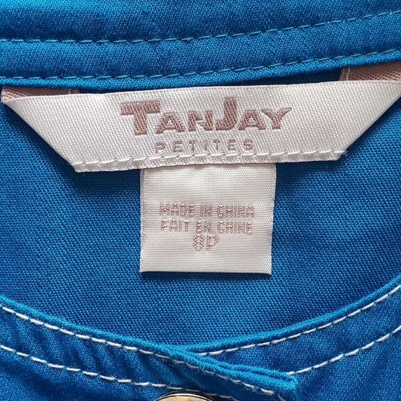 TANJAY 4 Button Jacket - Picture 4 of 4